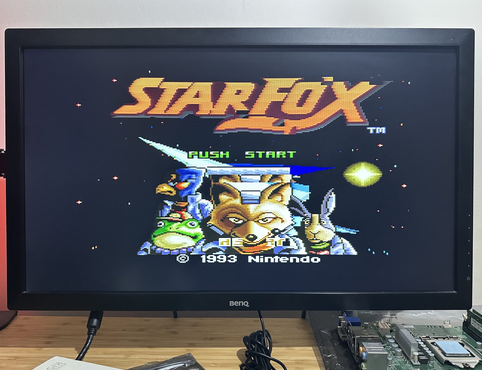Star Fox title screen on the BenQ monitor